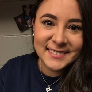 Meet your Posher, Deandra